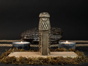 Vidar Figurine – 14 cm (5.7 inches) Hand-Carved Wooden Statue of the Norse God of Vengeance