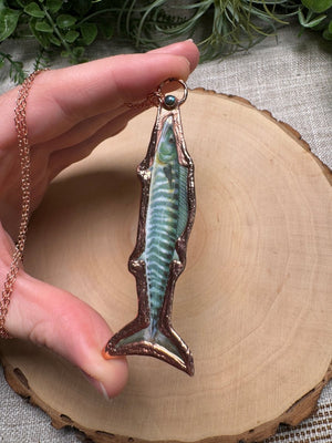 Wahoo and Labradorite Necklace